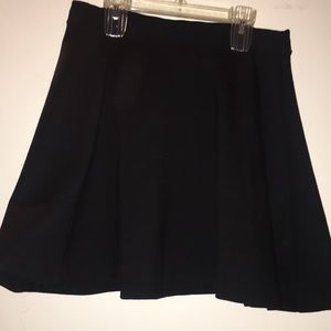 Black stretchy circle skater skirt